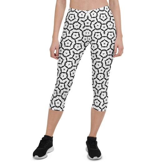 Monochrome Essence-Shards Capri Leggings at Design Dose