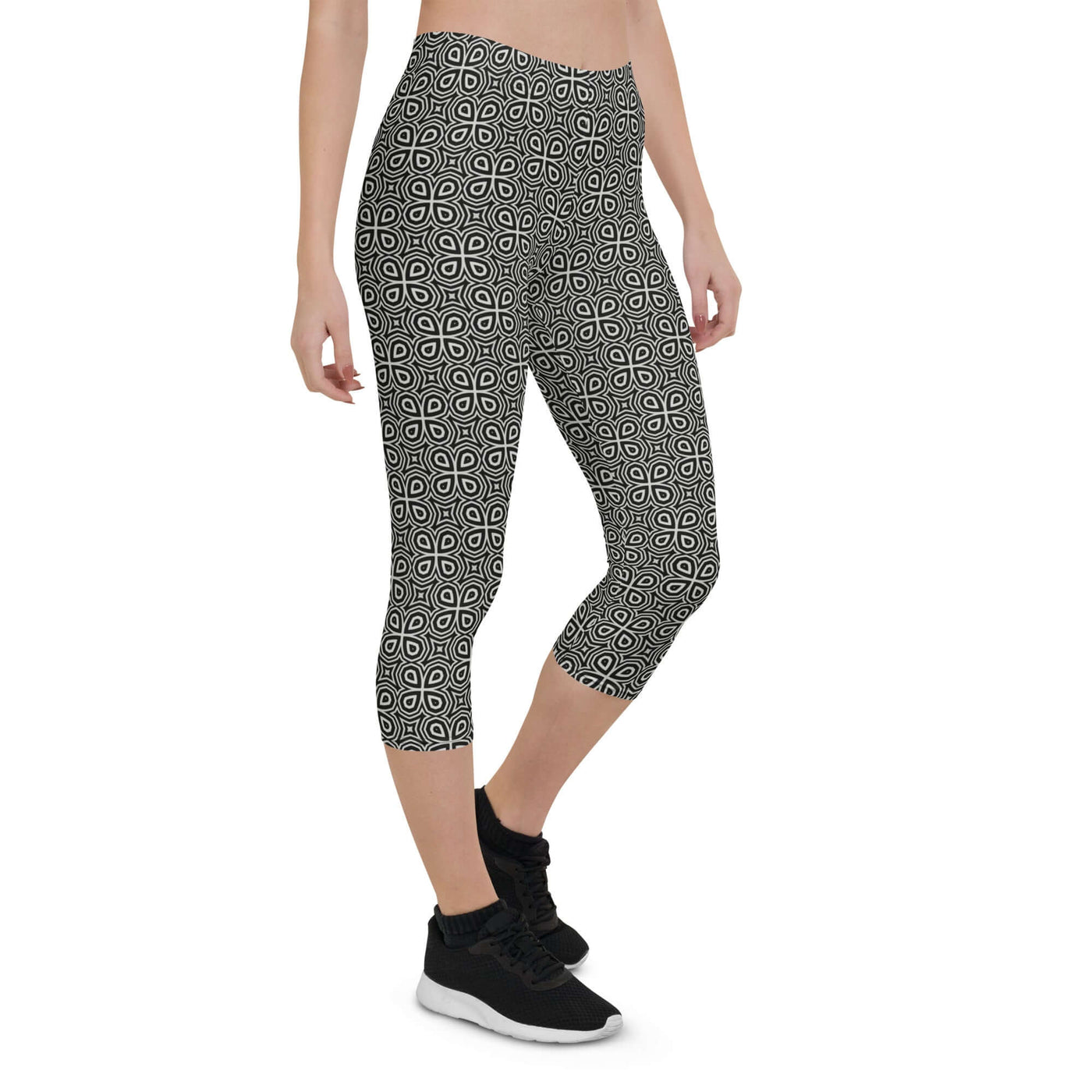 Trendy Monochrome Essence-Crystals Capri Leggings at Design Dose