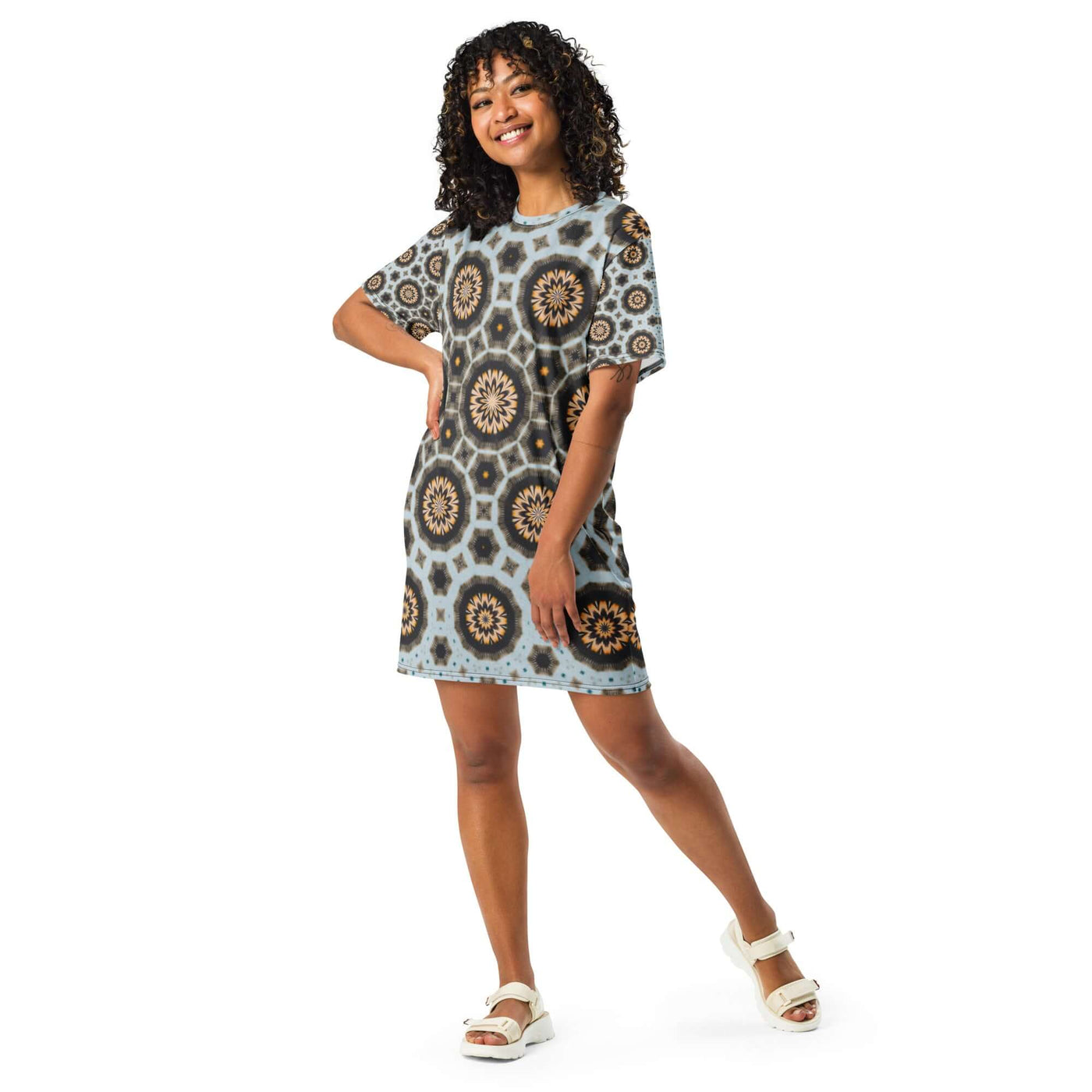 Onyx Ocean T-shirt Dress - Eye-Catching & Versatile at Design Dose