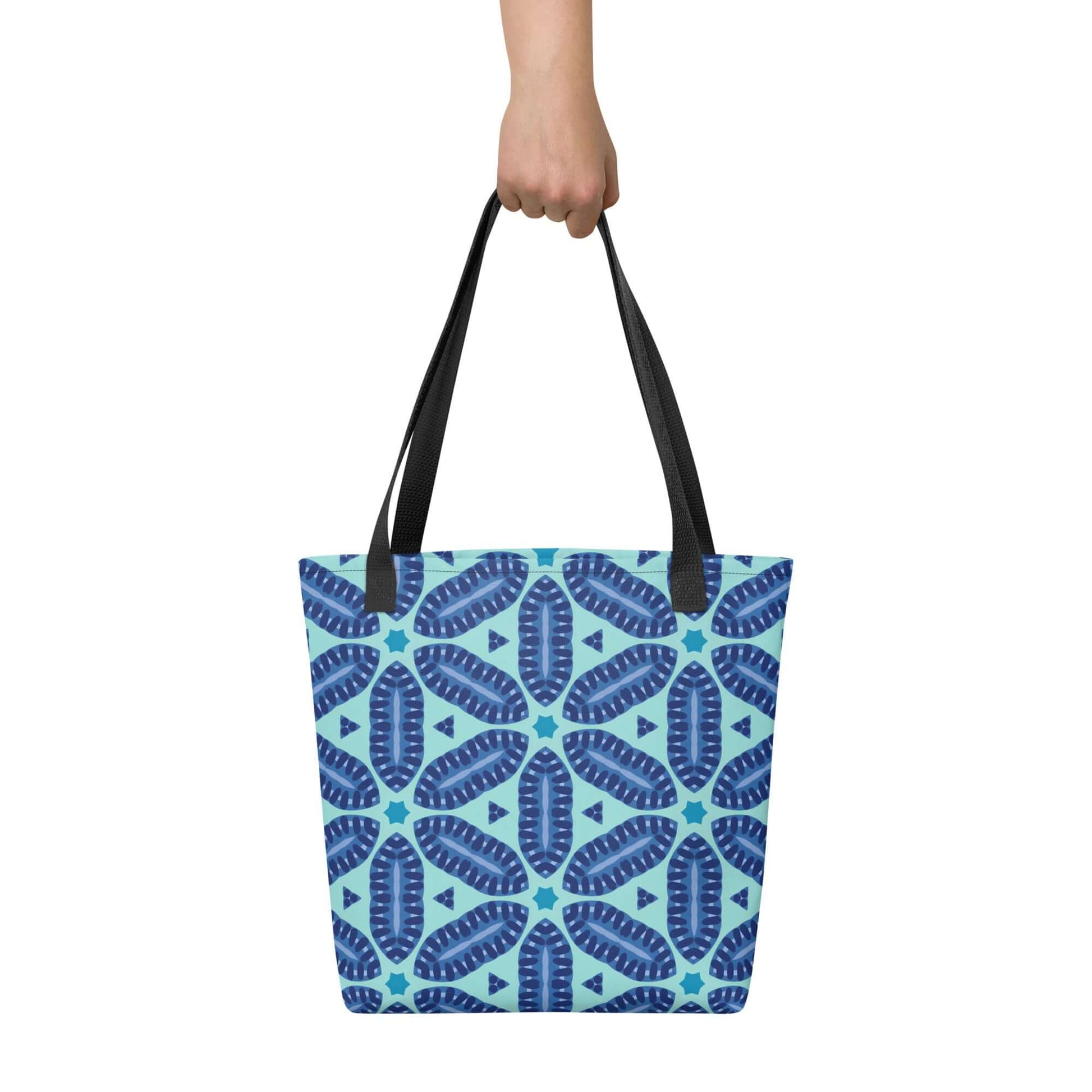 Trendy & Spacious Seaside Tote Bag - Versatile Use at Design Dose